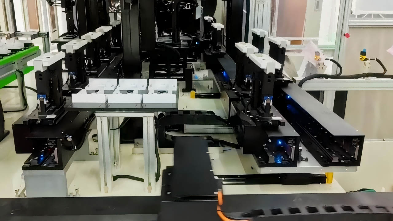 速北SuperBus磁悬浮输送系统：引领